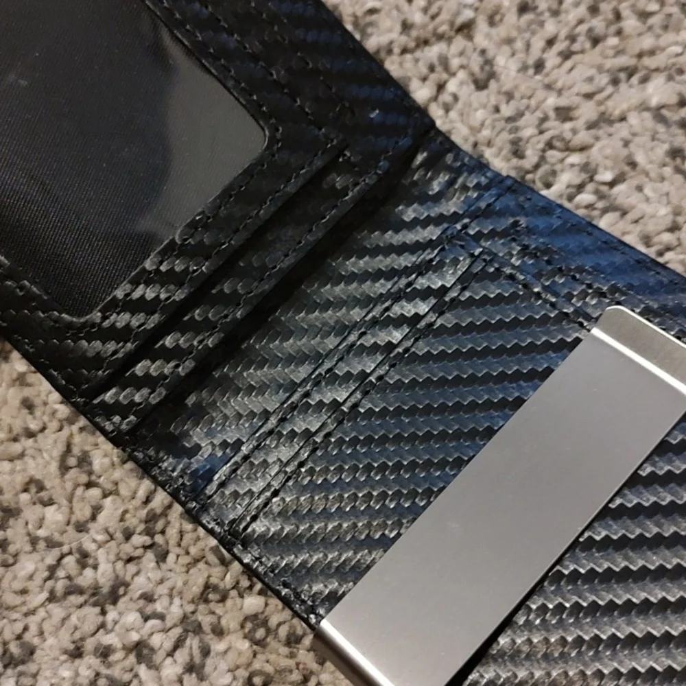 Men's Slim Bi-Fold Wallet